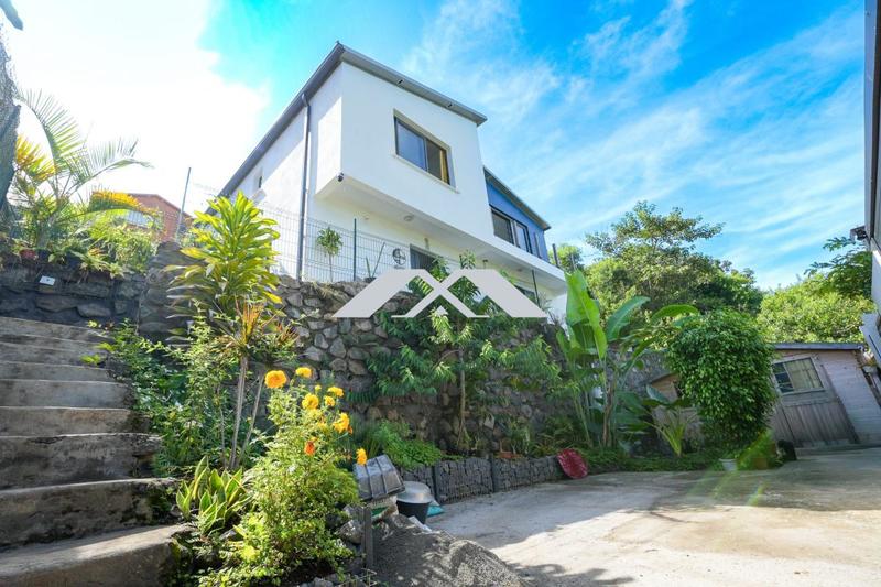 Villa - 218 m² - 4 pièces