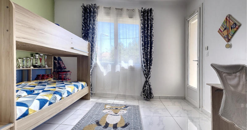 Maison - 160 m² - 6 pièces