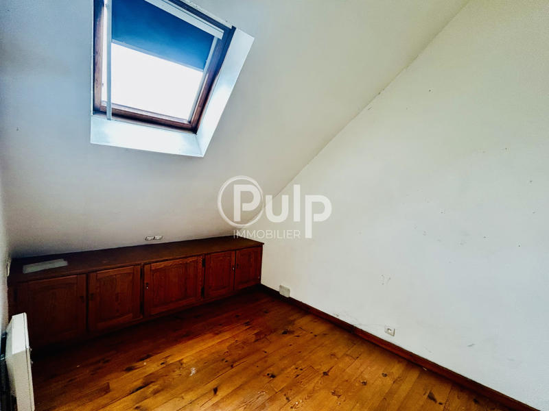 Maison - 141 m² - 7 pièces