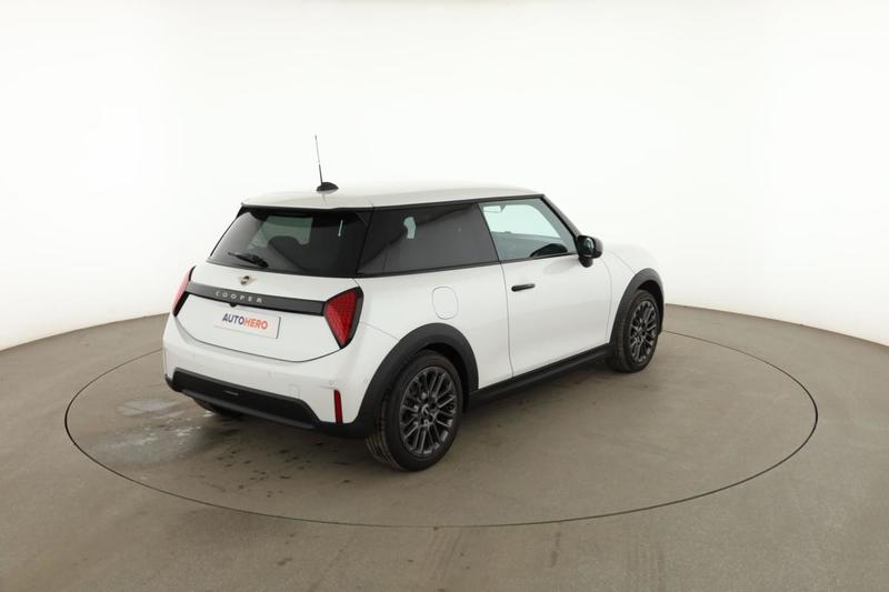 Mini Mini Cooper c Finition Essential Dkg7 3p 156 ch