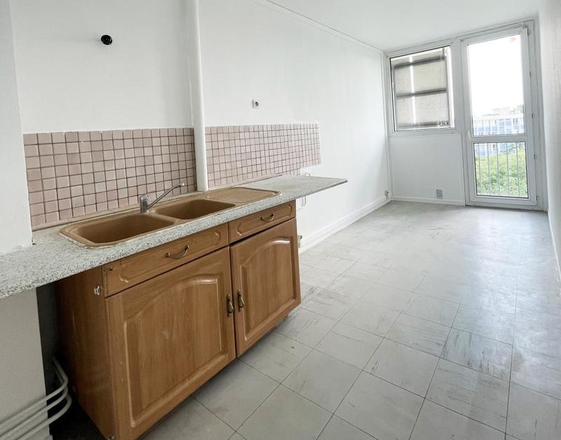 Appartement - 77 m² - 4 pièces