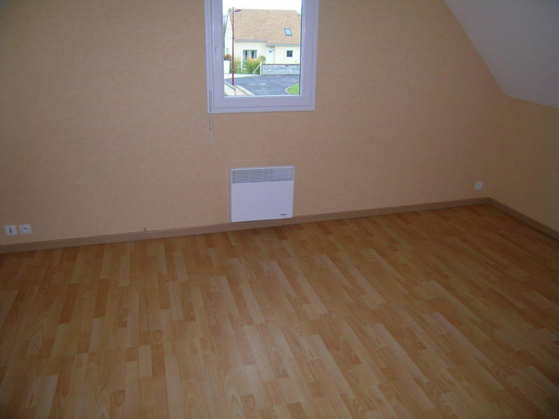 Maison - 95 m² - 6 pièces