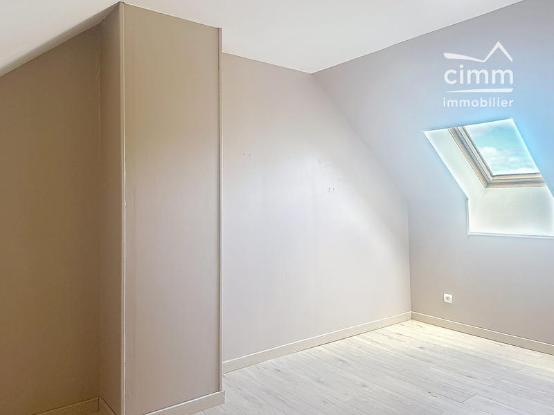 Maison - 101 m² - 6 pièces