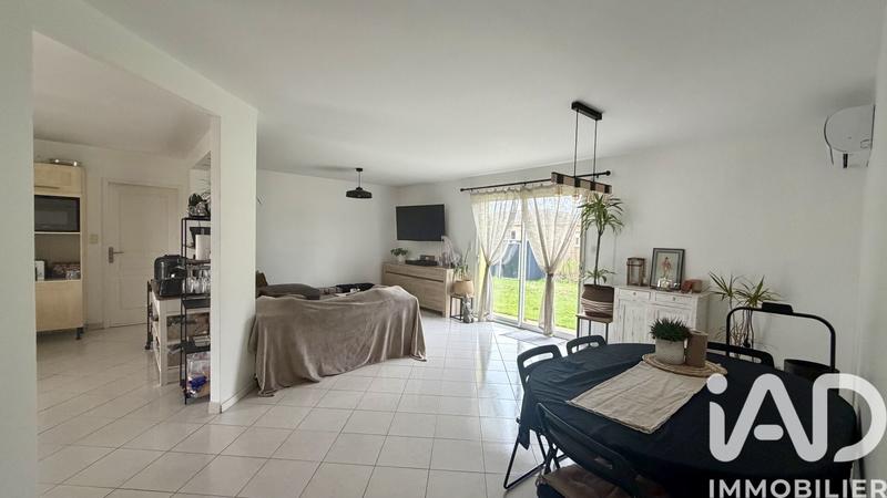 Maison - 99 m² - 4 pièces