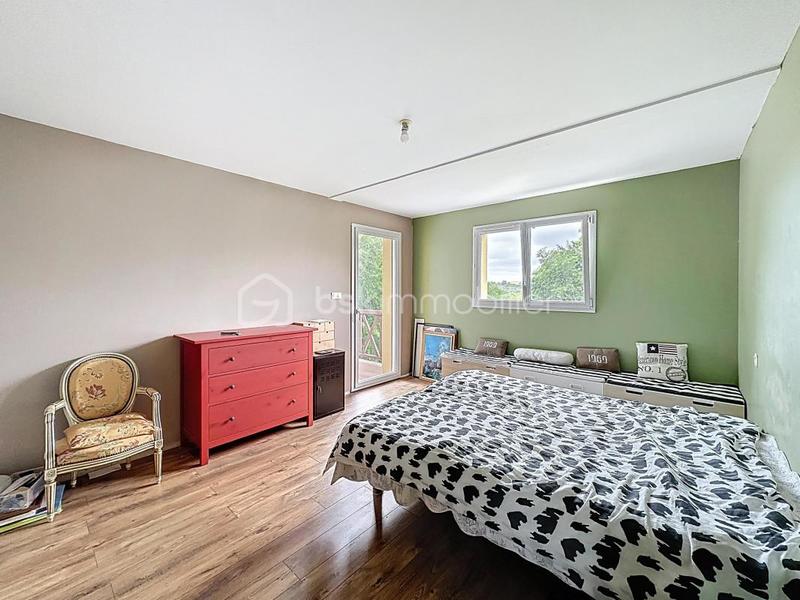 Maison - 142 m² - 5 pièces