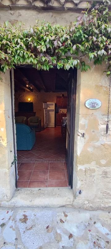 Maison - 90 m² - 3 pièces