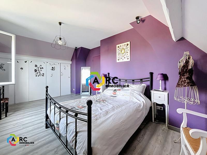 Maison - 121 m² - 5 pièces