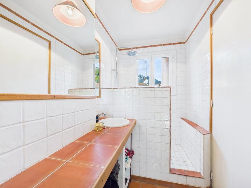 Appartement - 96 m² - 4 pièces