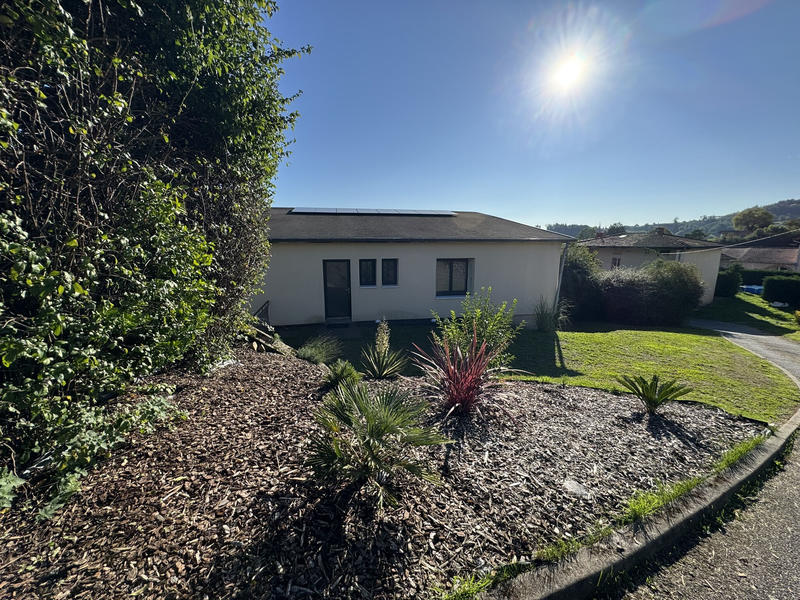 Maison - 95 m² - 4 pièces