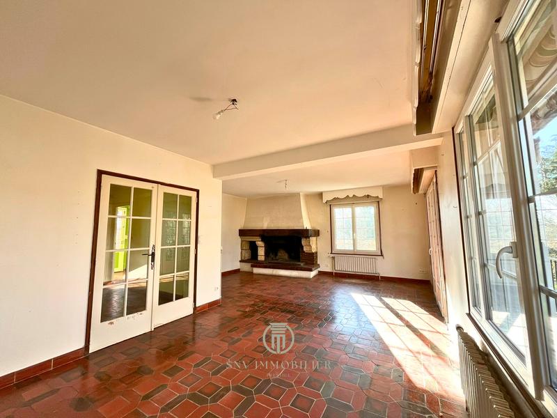 Maison - 162 m² - 6 pièces