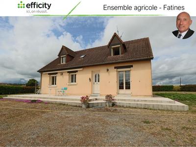 Maison - 210 m² - 12 pièces