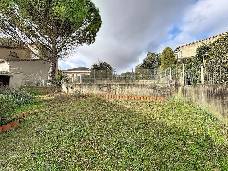 Maison - 184 m² - 7 pièces