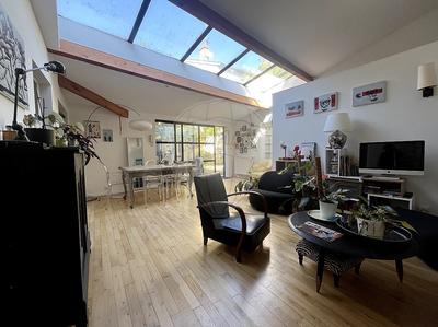 Maison - 102 m² - 5 pièces