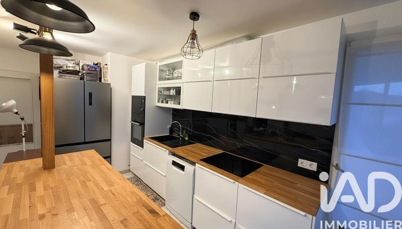 Duplex - 96 m² - 5 pièces