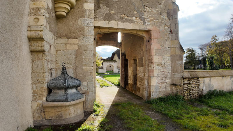 Fonds de commerce - 4 500 m²