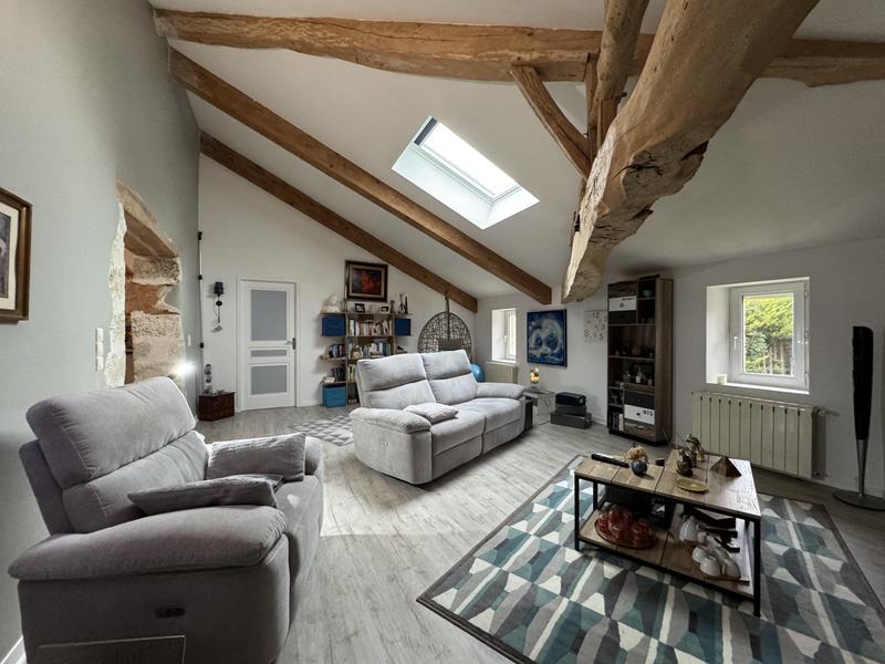 Maison - 291 m² - 8 pièces