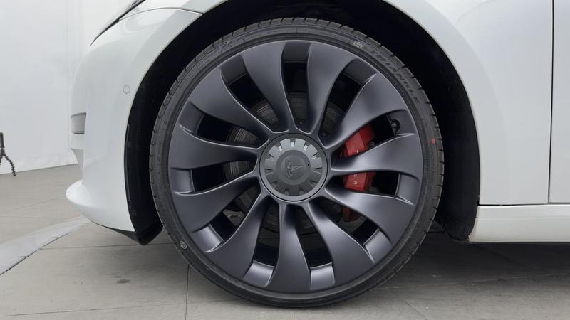 Tesla Model 3 Performance Awd