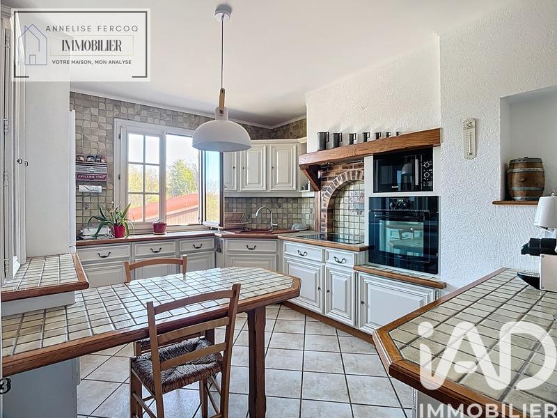 Maison - 167 m² - 8 pièces