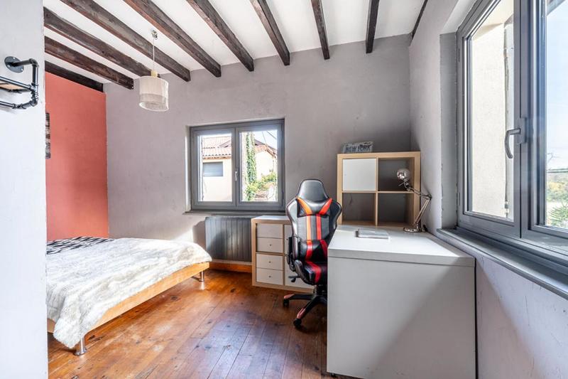 Maison - 200 m² - 7 pièces