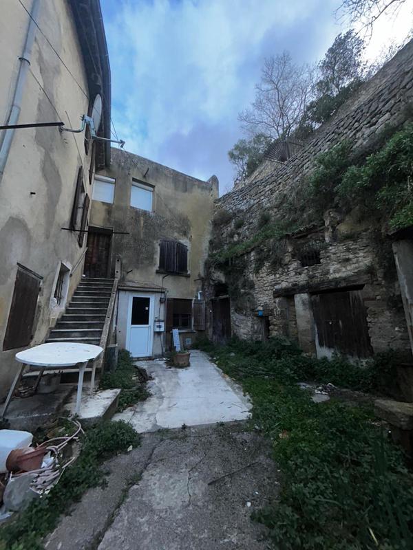 Maison - 170 m² - 10 pièces