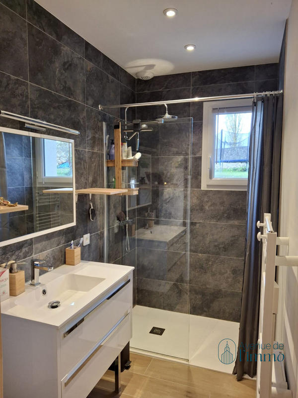 Maison ancienne - 114 m² - 6 pièces