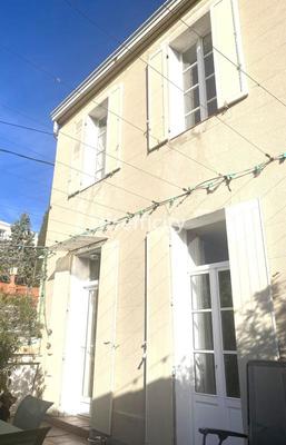 Maison - 140 m² - 5 pièces