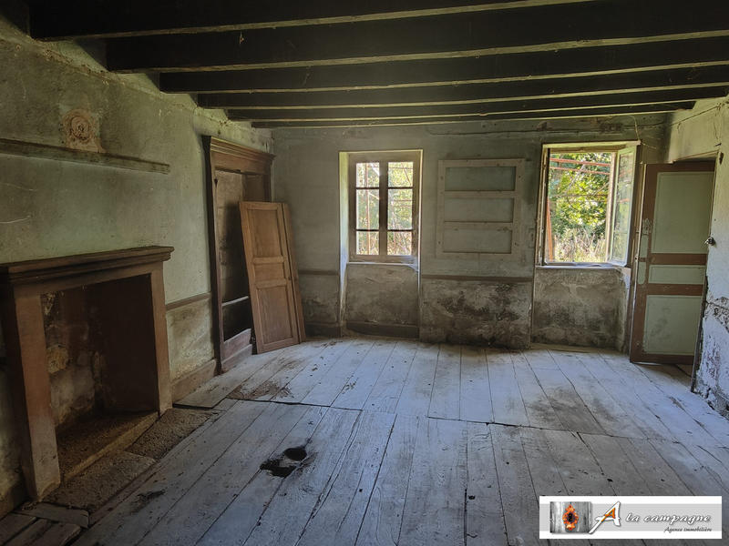 Maison ancienne - 101 m² - 8 pièces