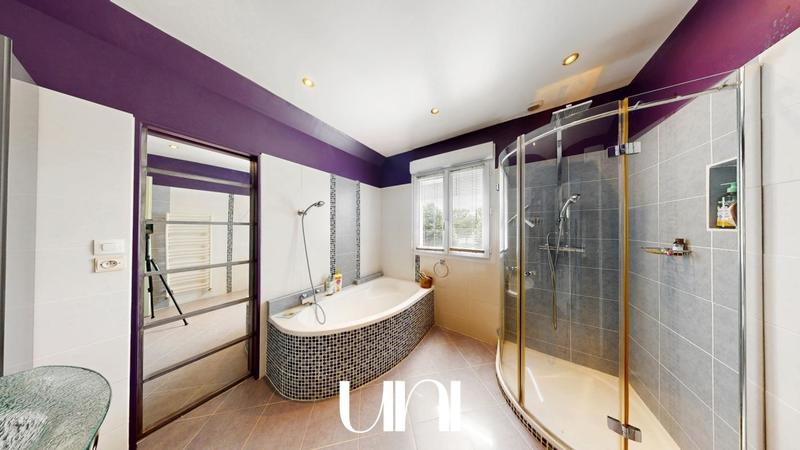 Maison - 135 m² - 5 pièces