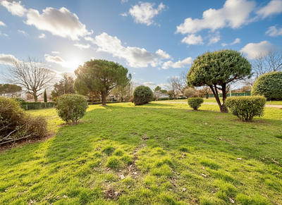 Maison - 185 m² - 7 pièces