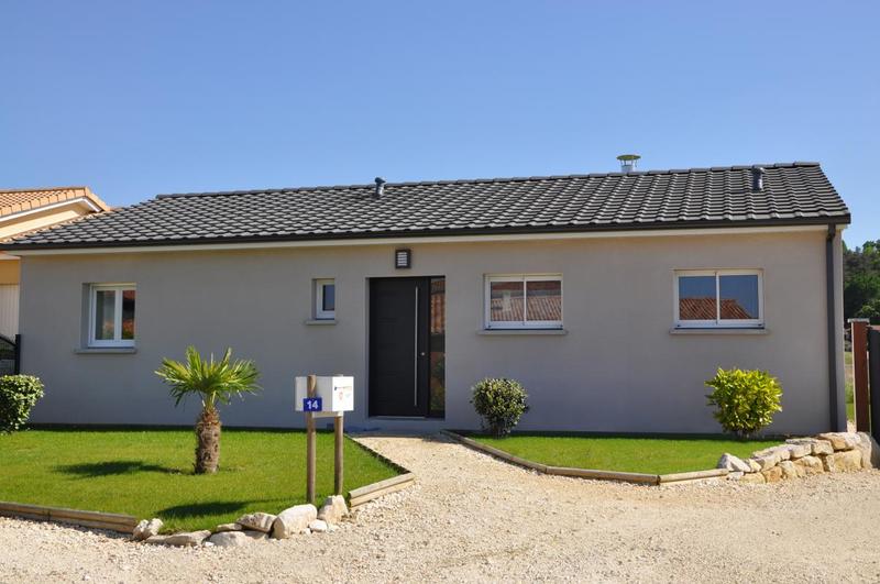 Maison - 1 150 m² - 4 pièces