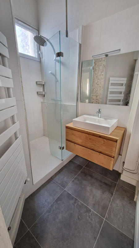 Appartement - 60 m² - 2 pièces