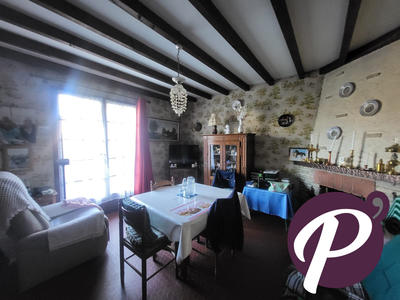 Maison - 80 m² - 6 pièces