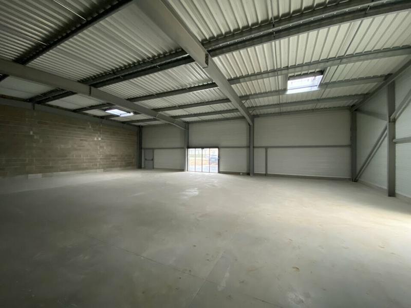 Local commercial - 310 m²