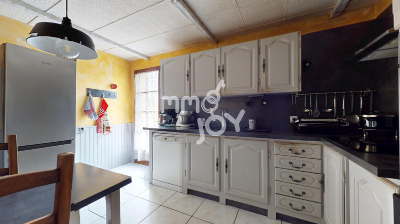 Maison - 120 m² - 5 pièces