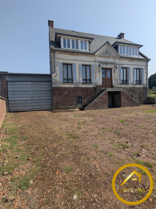 Maison - 136 m² - 6 pièces