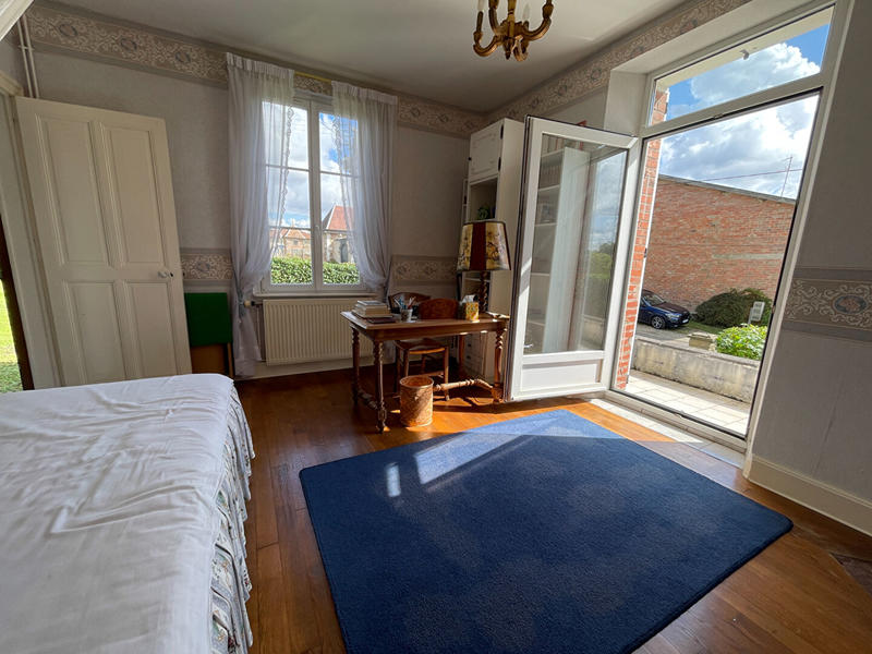 Maison - 185 m² - 7 pièces