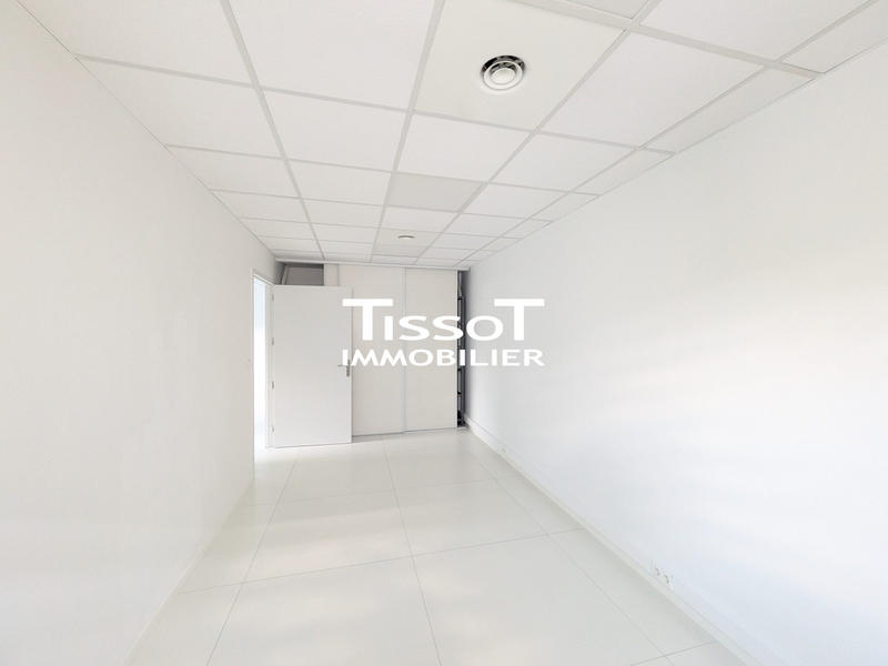 Bureau - 66 m² - 3 pièces