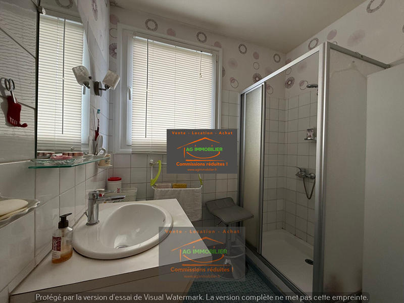 Maison - 84 m² - 5 pièces