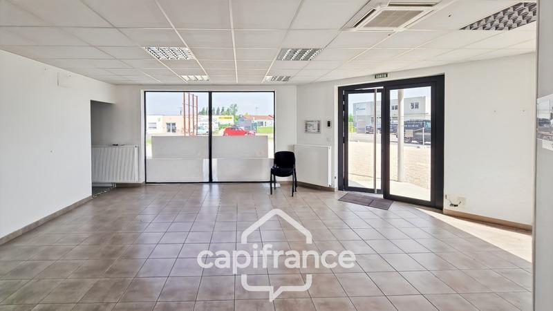 Local commercial - 220 m² - 7 pièces