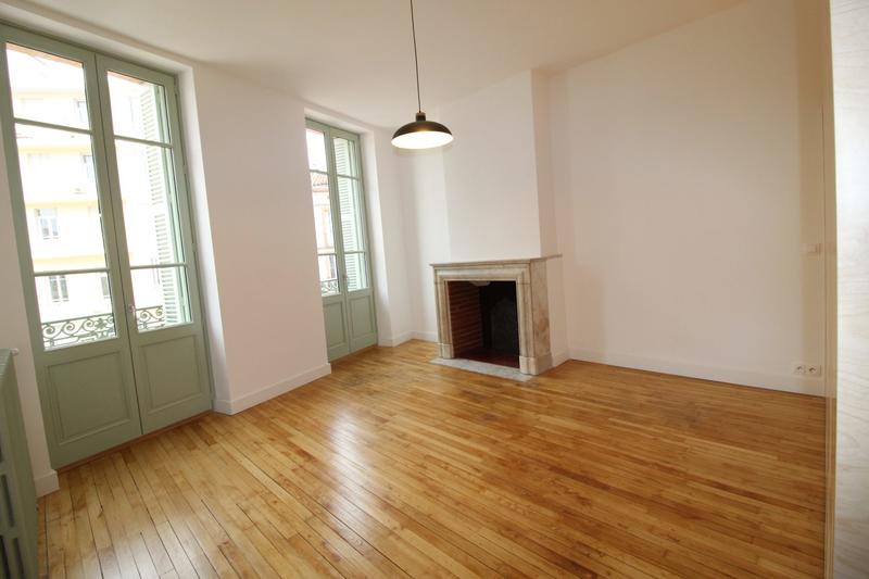 Appartement - 155 m² - 5 pièces