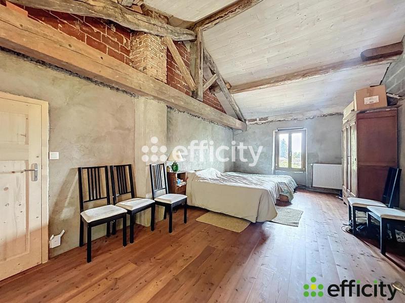 Maison - 390 m² - 12 pièces