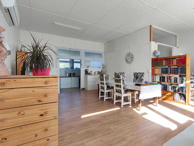 Maison - 205 m² - 10 pièces