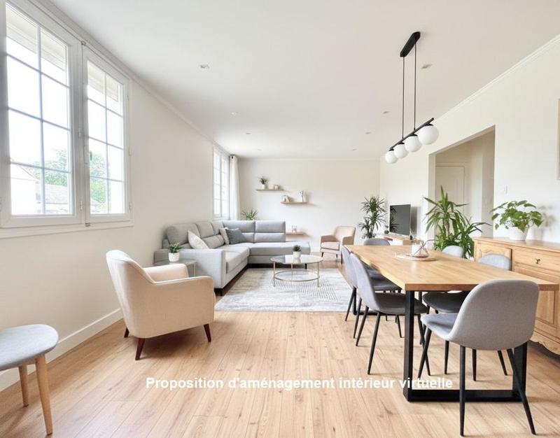 Maison - 80 m² - 5 pièces