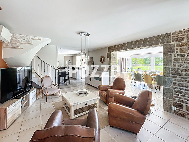 Maison - 187 m² - 7 pièces