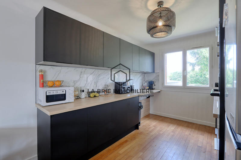 Maison - 145 m² - 6 pièces