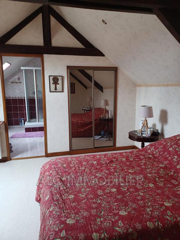 Maison - 151 m² - 6 pièces