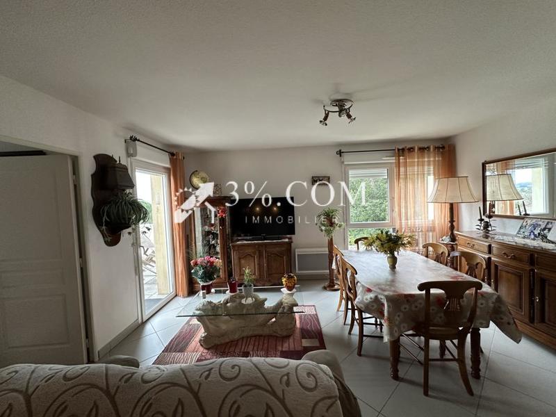 Appartement - 61 m² - 3 pièces