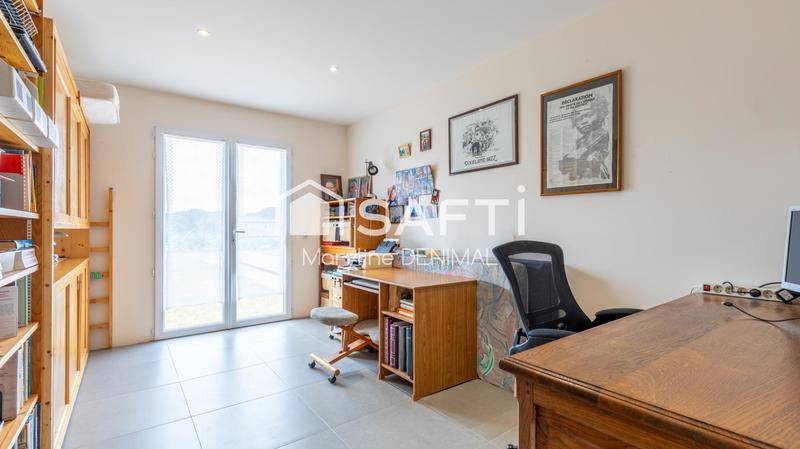 Villa - 180 m² - 7 pièces