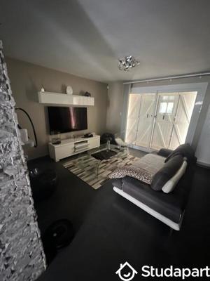 Chambre - 12 m² - 1 pièce