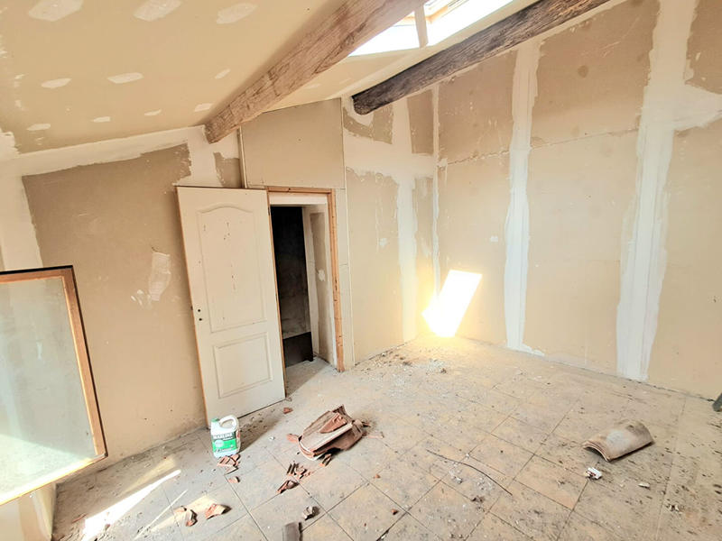 Maison - 230 m² - 8 pièces